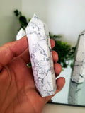 Howlite Point